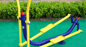 使用戶外健身器材有什么好處-【玉峰體育】