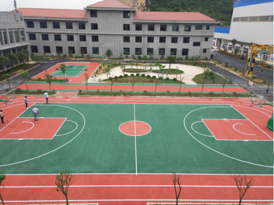 玉峰塑膠羽毛球場