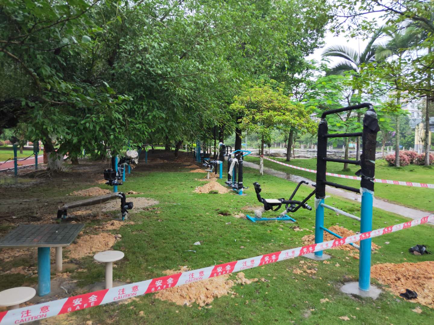 玉峰健身路徑器材