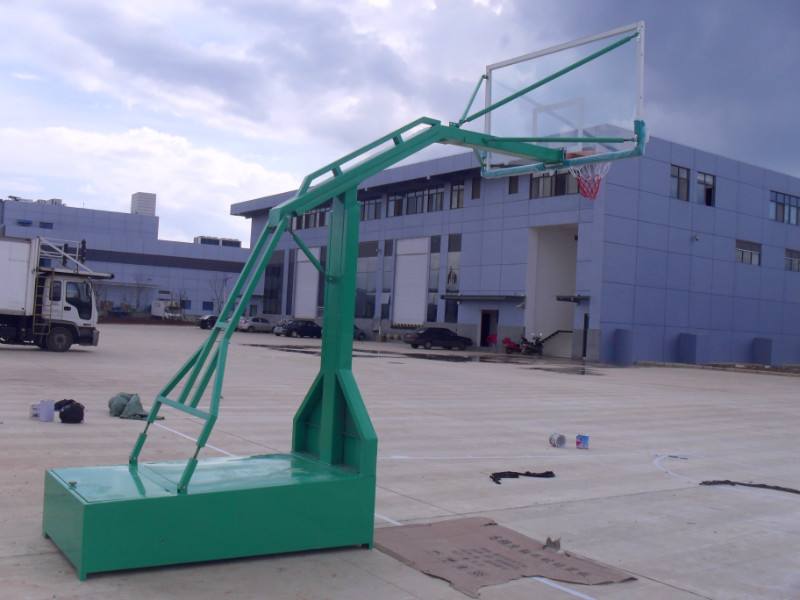 怎么挑選籃球架？玉峰為您指路-【玉峰體育】