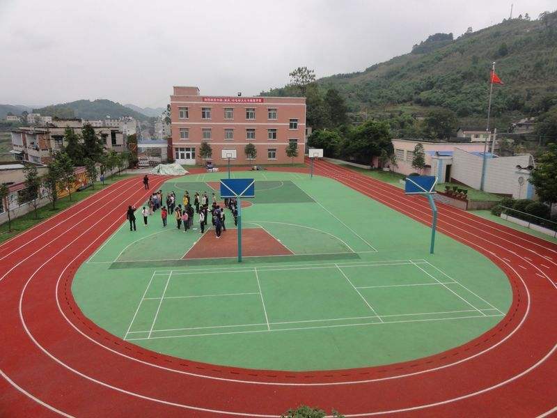 玉峰環(huán)保塑膠跑道