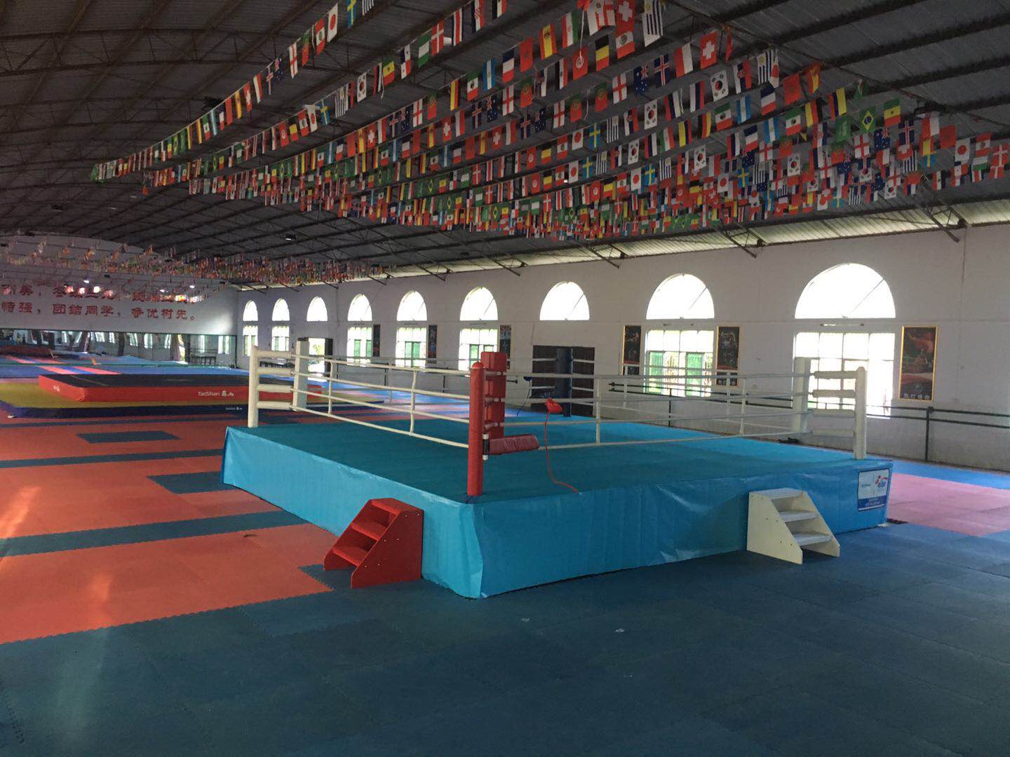 廣西玉峰體育運動場地