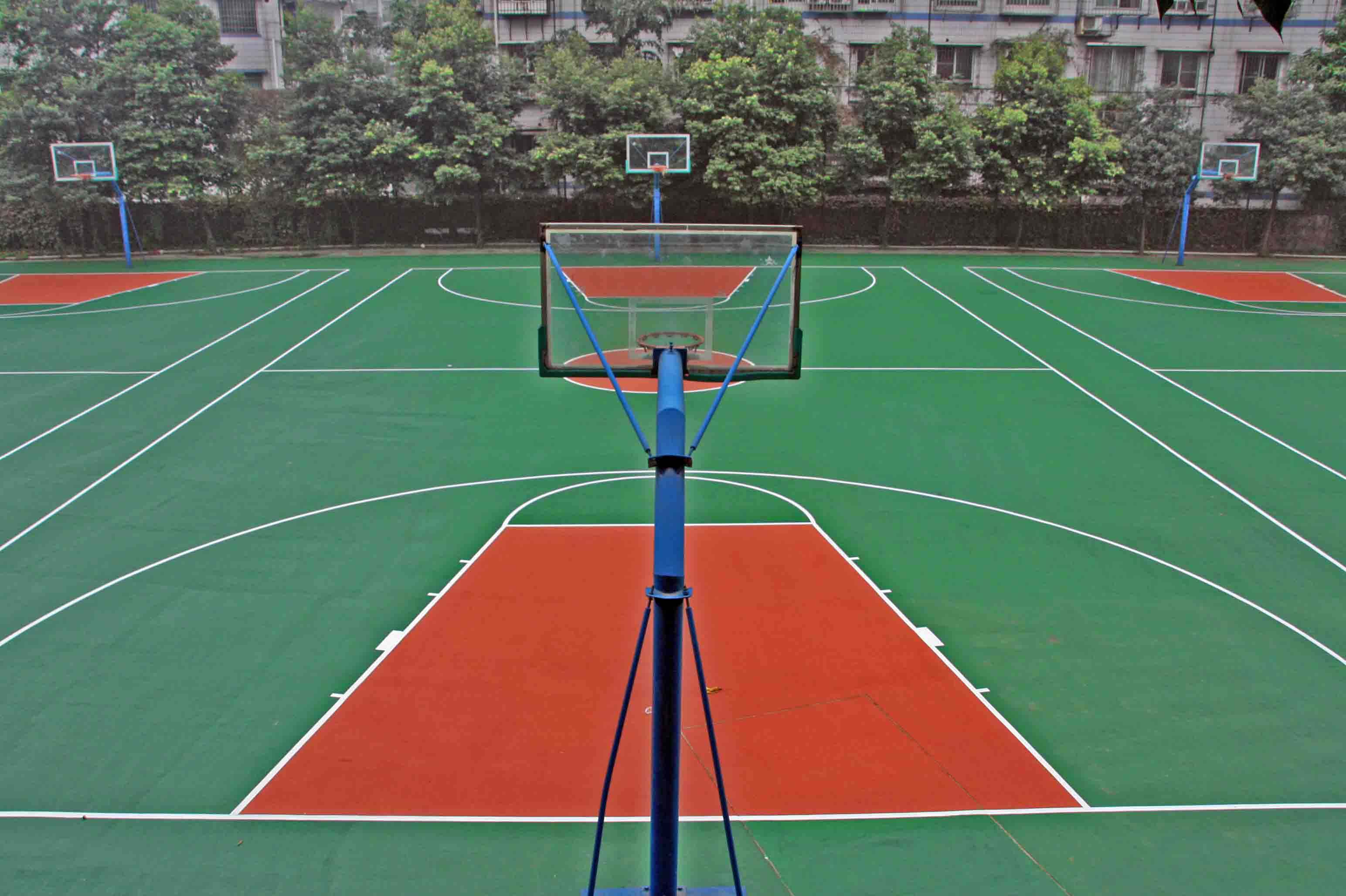 塑膠籃球場好還是水泥地籃球場好？-【玉峰體育】