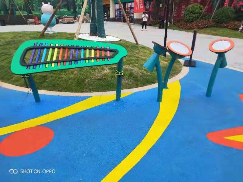 玉峰室外游樂器材