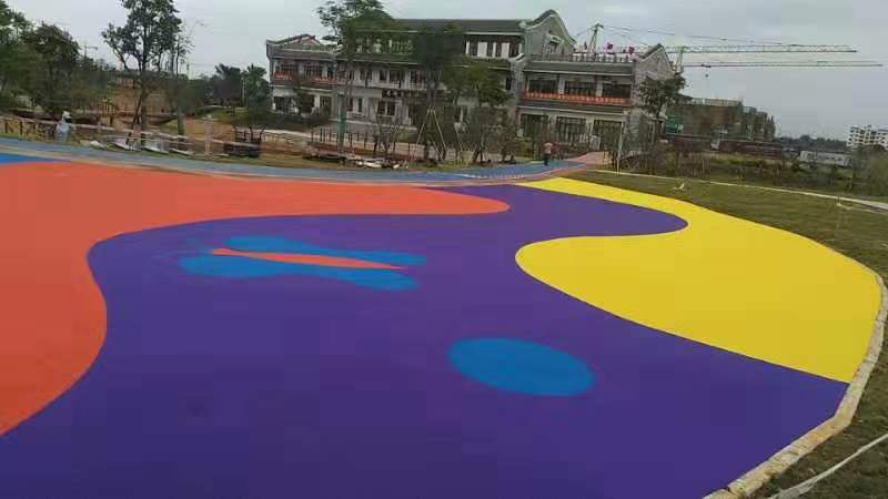 玉峰體育運(yùn)動(dòng)場(chǎng)地