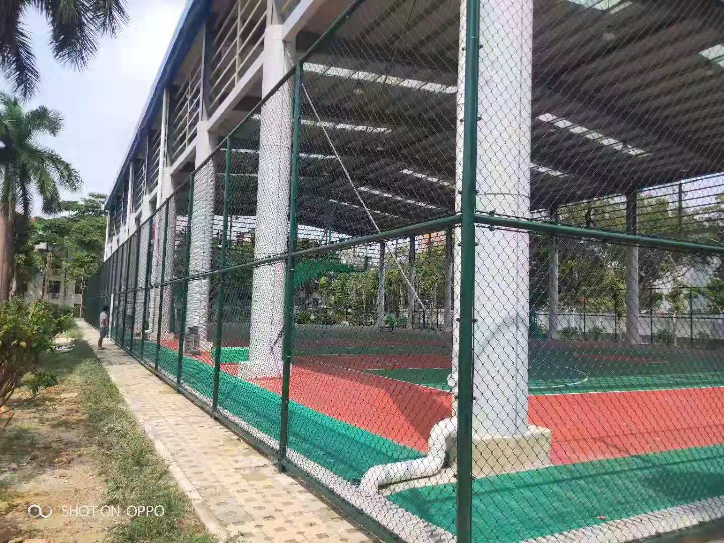 玉峰籃球場圍網