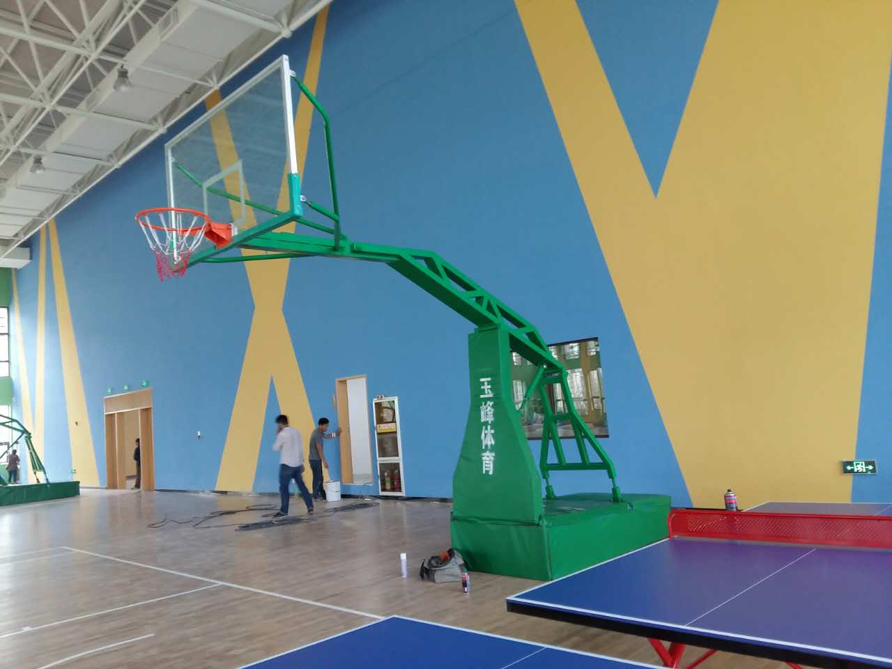 萬達(dá)茂籃球架