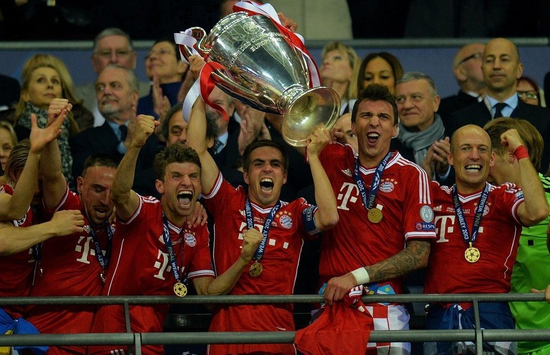 德甲的原始足球更有雄性美-【玉峰體育】