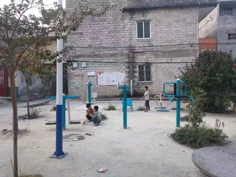 戶外健身器材使用禁忌如何處理隱患